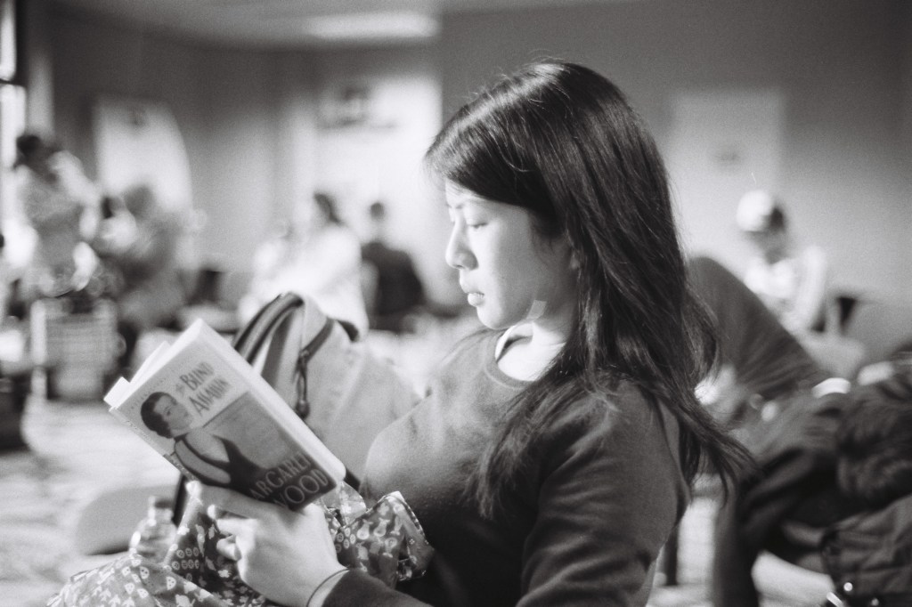 The Blind Assassin - Margaret Atwood03AB - ILFORD 400