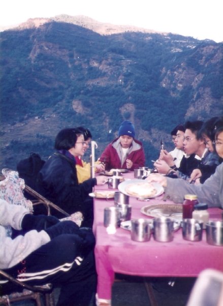Nepal 1998: Breakfast at a tea house in the mountains