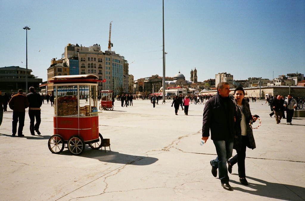 Taksim Square: These ubiquitous red stands selling simit, a traditional Turkish bread ring covered in sesame seeds, can be found all over Istanbul especially in public squares and near major transportation hubs (ferry or bus terminal, metro or train station)