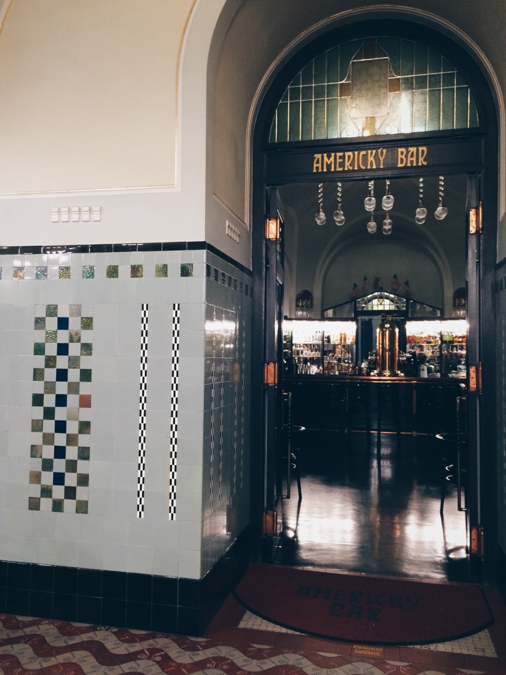 Journey into Prague #1: Art Nouveau&nbsp;palace