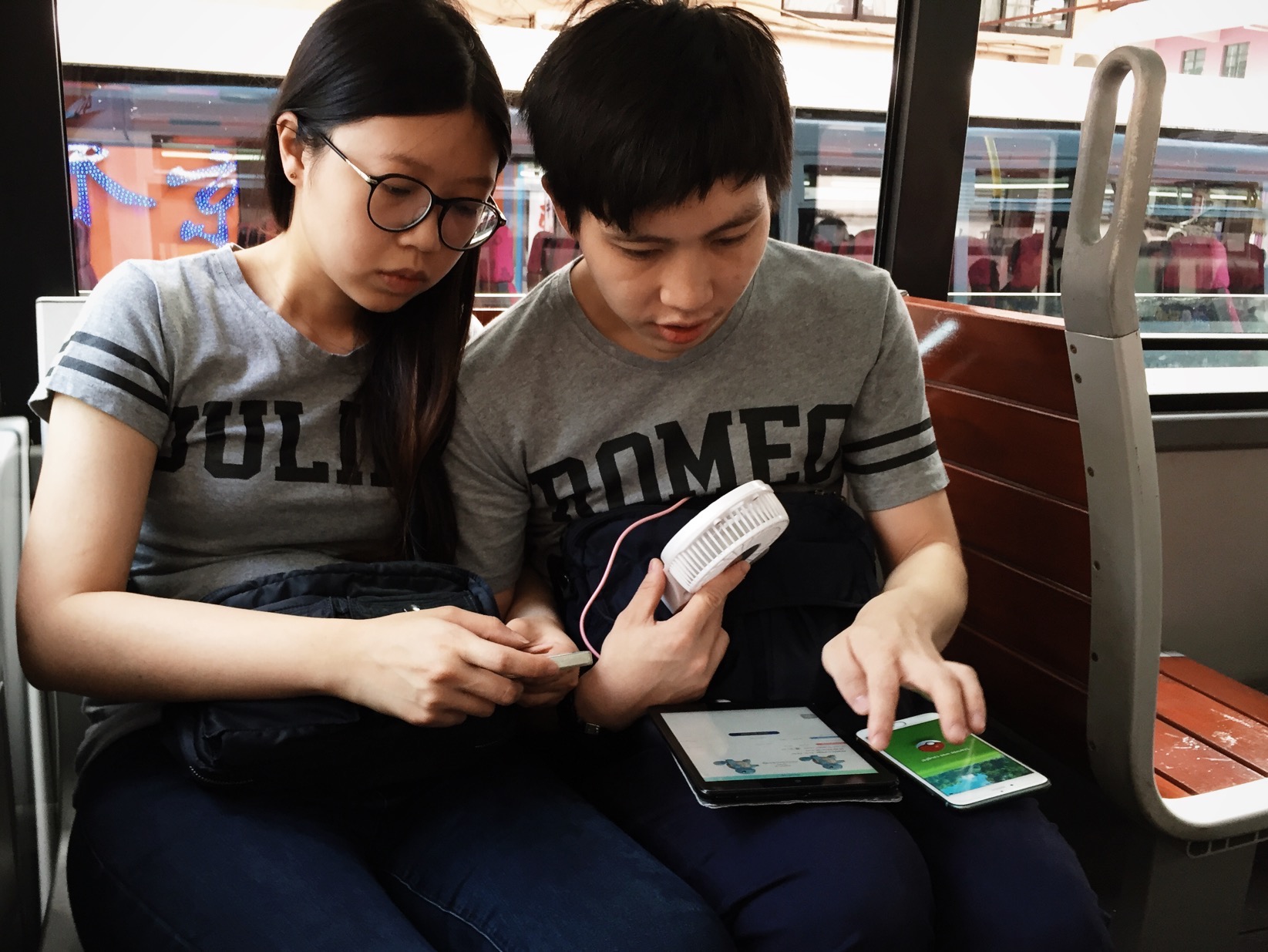 Romeo &amp; Juliet exchanging Pokemon notes