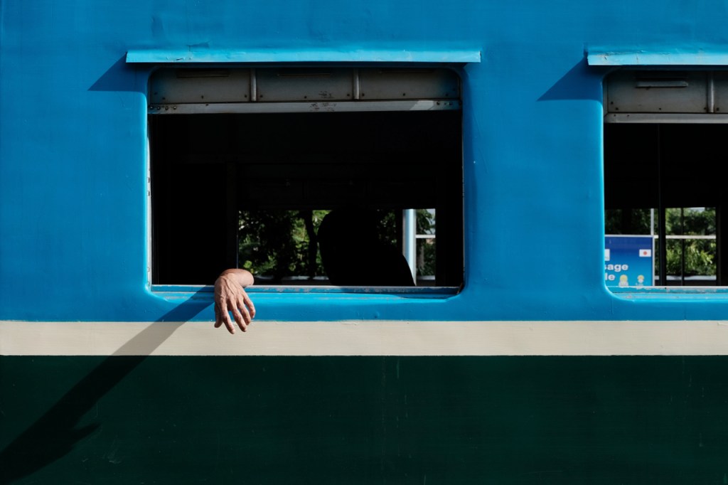 Riding the slow train around&nbsp;Yangon